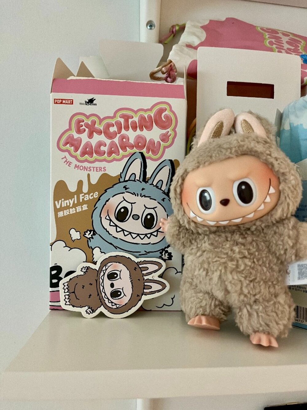 POP MART Labubu “The Monsters” – Exciting Macaron Series‎ (Toffee Color) unboxed